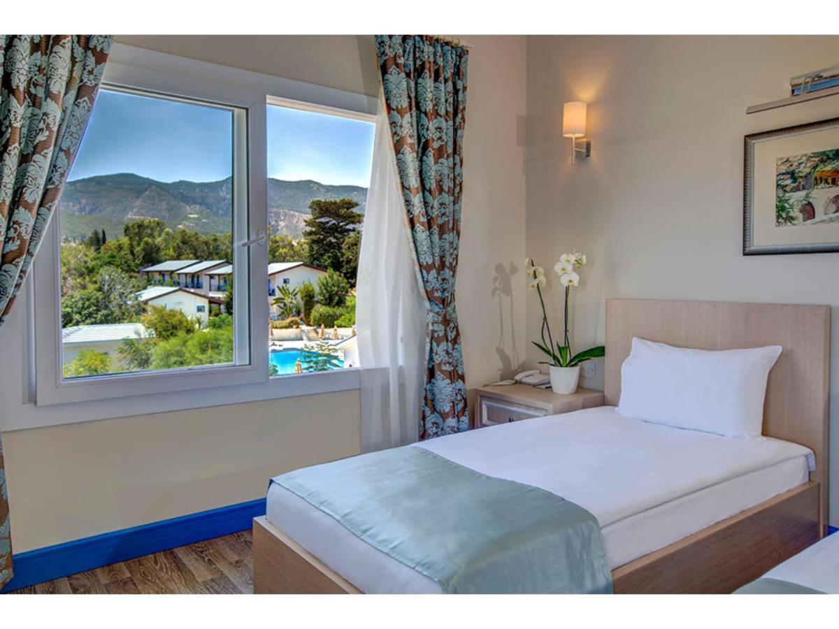 Queen Aphrodite Hotel Karpasa Bagian luar foto