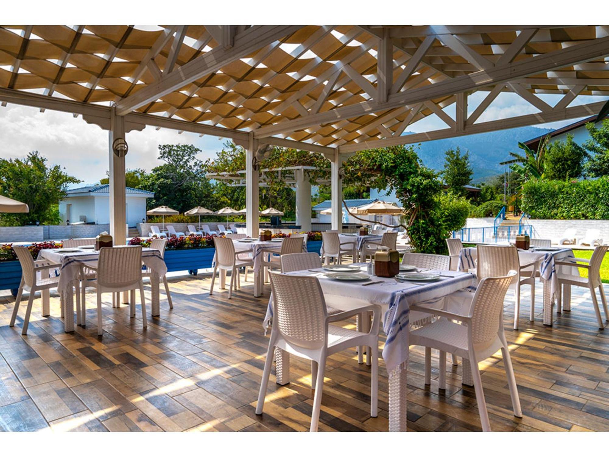 Queen Aphrodite Hotel Karpasa Bagian luar foto