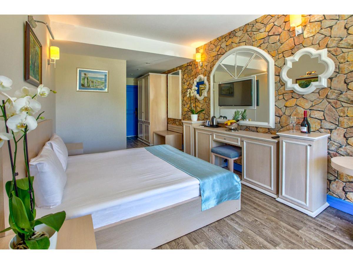 Queen Aphrodite Hotel Karpasa Bagian luar foto