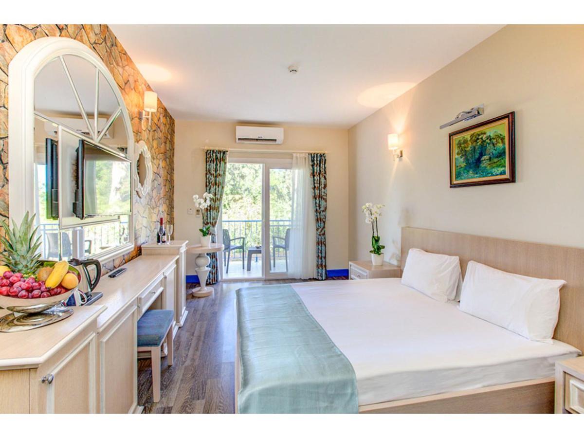 Queen Aphrodite Hotel Karpasa Bagian luar foto