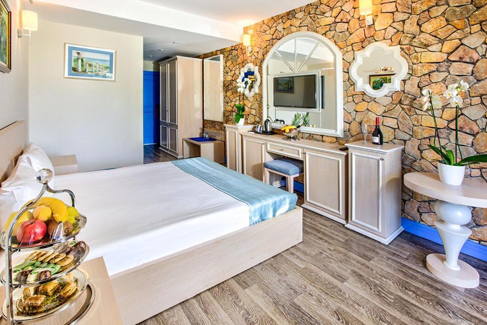 Queen Aphrodite Hotel Karpasa Bagian luar foto