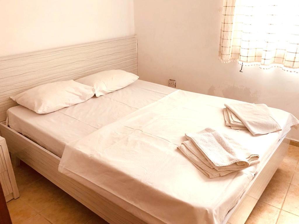 Queen Aphrodite Hotel Karpasa Bagian luar foto