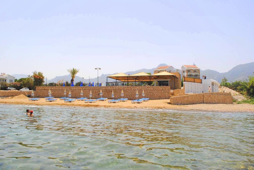 Queen Aphrodite Hotel Karpasa Bagian luar foto